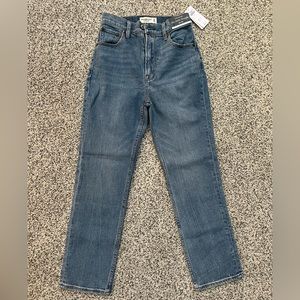 Abercrombie & Fitch Jeans - Ultra High-Waisted, Ankle Straight, Curve Love